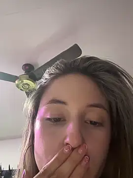 Snapshot of lriana_miller chatting on 02.03.26 lriana miller online show from 02.03.26