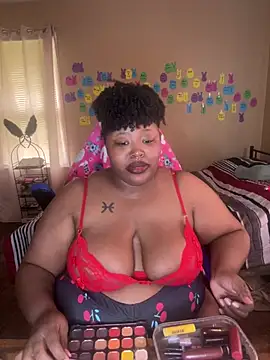 Chocolatebunnyxx96 online show from 05.15.26