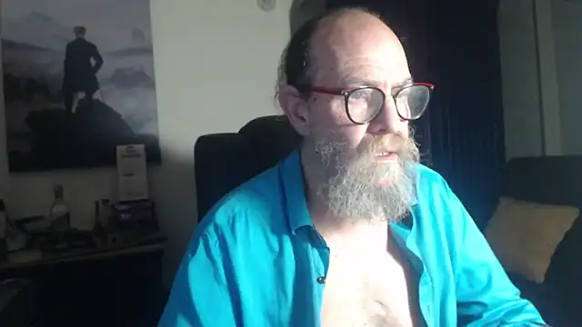 Snapshot of Uncle_Hottie chatting on 07.09.26 Uncle Hottie online show from 07.09.26