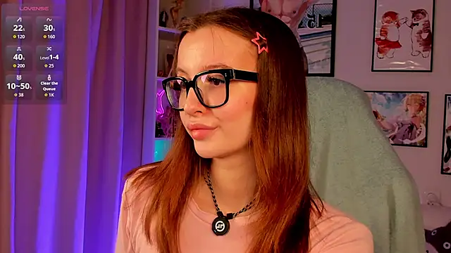 Layla Bloom online show from 03.31.26