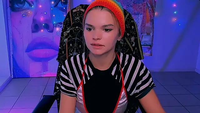 SaraGolben online show from 01.15.26