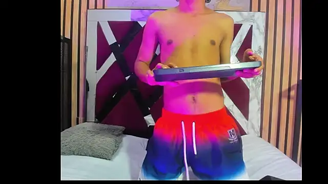 jhonaEstrada online show from 01.14.26