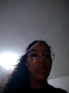 KATALINA SANTANA  online show from 02.25.26