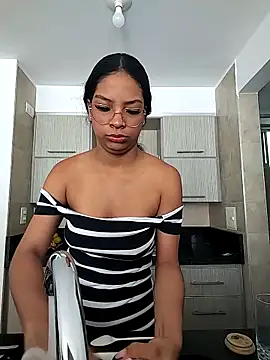 KATALINA SANTANA  online show from 03.14.26