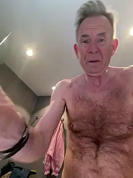 Pierre4tjyxx online show from 04.10.26