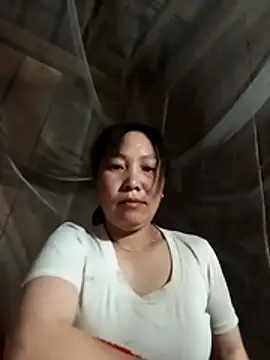 Snapshot of vesla-2k chatting on 03.25.26 vesla-2k online show from 03.25.26