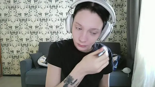 LxayBloom online show from 03.06.26