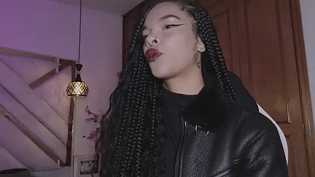 mia gatesvg online show from 03.01.26