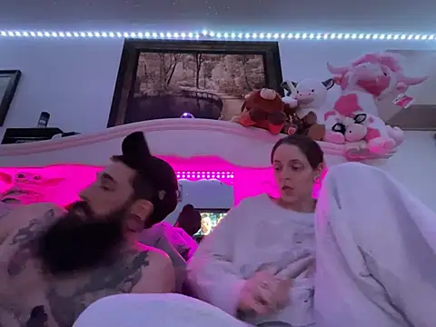 Snapshot of aria_lee1987 chatting on 03.17.26 aria lee1987 online show from 03.17.26