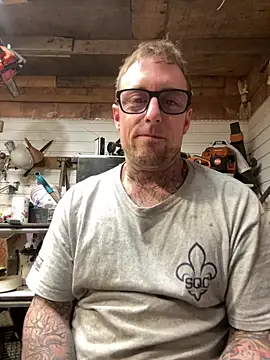 WIDBIGWHITECOCK online show from 01.19.26