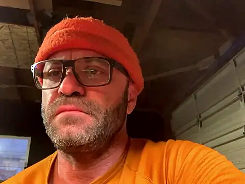 Snapshot of calimeatstick chatting on 01.10.26 calimeatstick online show from 01.10.26