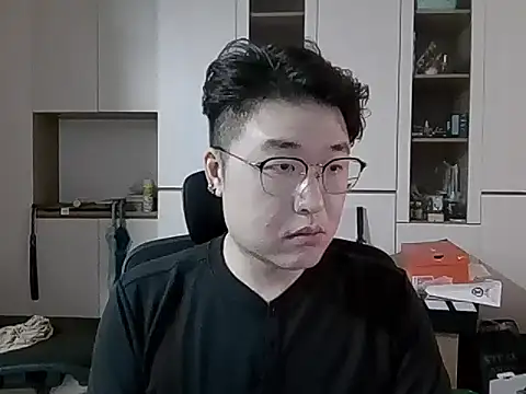 W0Ijn online show from 05.08.26
