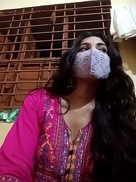 queenneha69 online show from 06.12.26