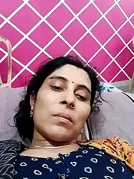 Hot ree85 online show from 02.19.26