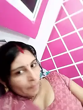 Hot ree85 online show from 03.12.26