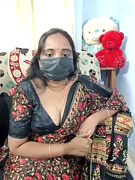 Snapshot of Tinarosy13 chatting on 02.09.26 Tinarosy13 online show from 02.09.26