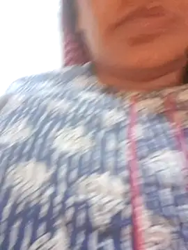 MILFybar online show from 04.01.26