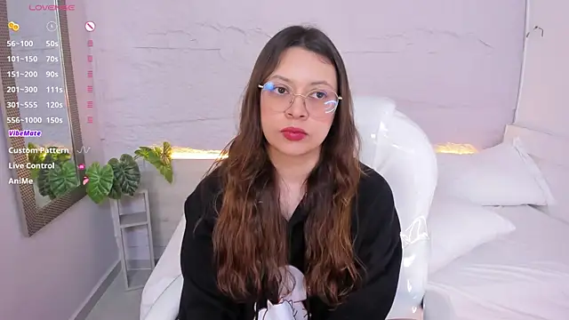 lanna 18  online show from 07.06.26