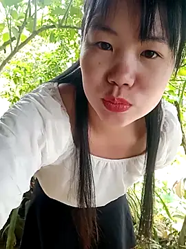 Snapshot of him220 chatting on 03.11.26 him220 online show from 03.11.26