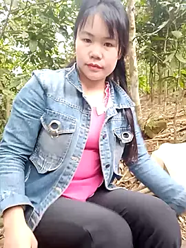 Snapshot of him220 chatting on 03.14.26 him220 online show from 03.14.26