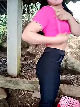 Snapshot of him220 chatting on 03.15.26 him220 online show from 03.15.26