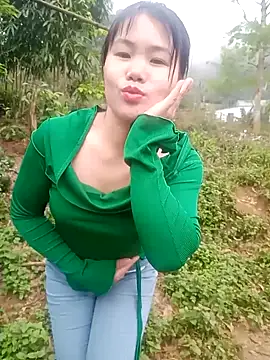 Snapshot of him220 chatting on 03.16.26 him220 online show from 03.16.26