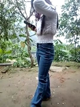 Snapshot of him220 chatting on 03.27.26 him220 online show from 03.27.26