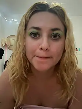 Lililuxx online show from 03.04.26