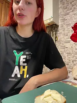 Lily Viola online show from 02.26.26