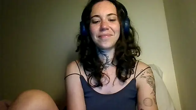 Dirty Pink online show from 03.02.26