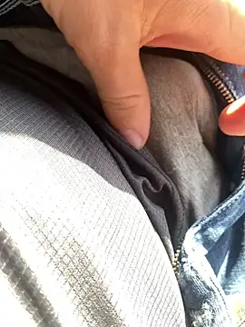 allee2206 online show from 03.10.26