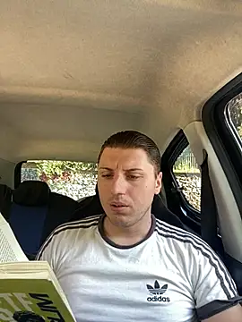 allee2206 online show from 04.09.26