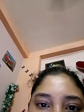 HottyDiva999 online show from 06.28.26