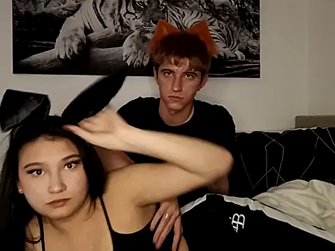 foxandbunny1 online show from 01.08.26