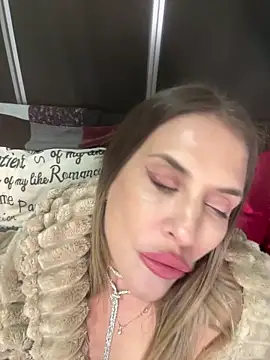 IssabelXO online show from 04.11.26