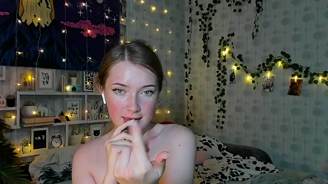 swiity room  online show from 07.28.26