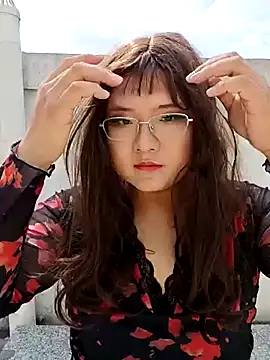 naya0 online show from 03.17.26