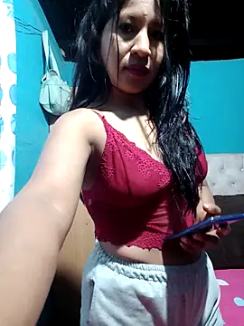 Saraa xx online show from 04.11.26