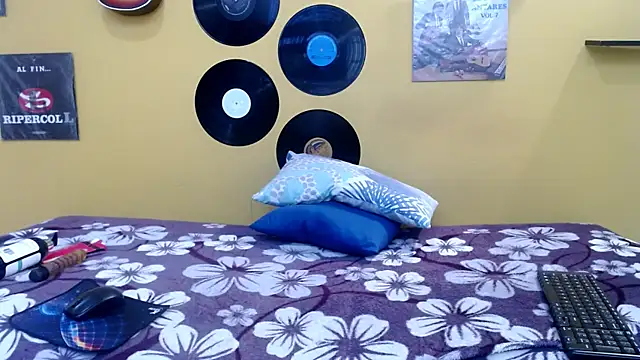 marcelasweet457 online show from 04.16.26