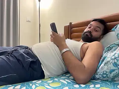 Snapshot of Rahil_94 chatting on 06.23.26 Rahil 94 online show from 06.23.26