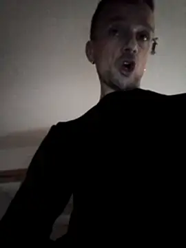 Erz84 online show from 11.10.25