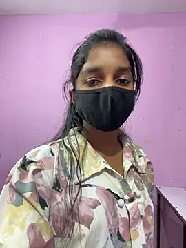 HotxAnamika online show from 03.12.26