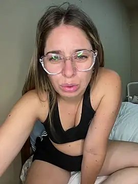 soyanahii online show from 02.10.26