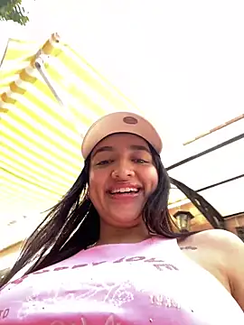 Snapshot of honey_kendalll chatting on 03.02.26 honey kendalll online show from 03.02.26