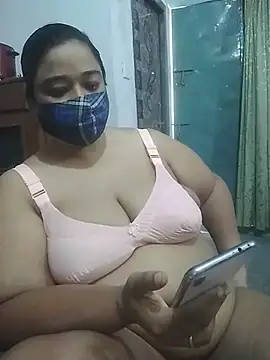 momo loves online show from 04.12.26