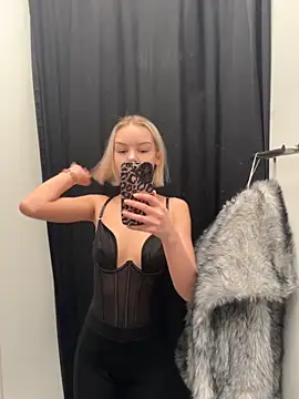 AshleyMur online show from 02.14.26