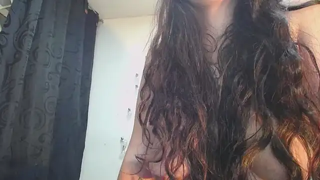Snapshot of abril_onnel chatting on 02.06.25 abril onnel online show from 02.06.25