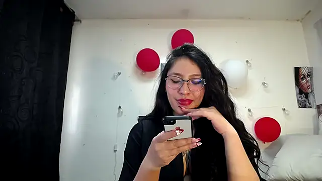 Snapshot of abril_onnel chatting on 03.01.25 abril onnel online show from 03.01.25