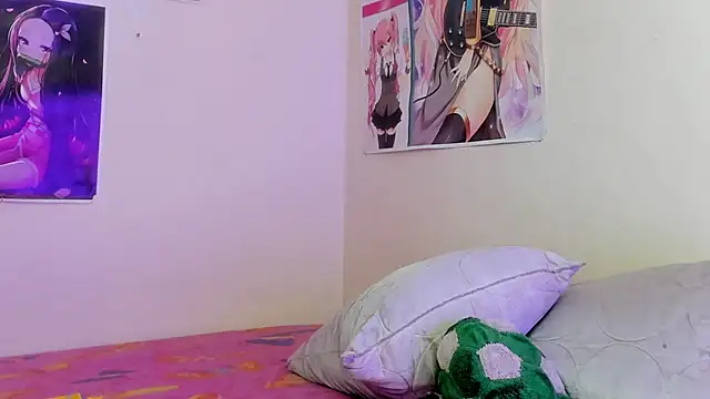 Snapshot of abril_onnel chatting on 09.25.25 abril onnel online show from 09.25.25