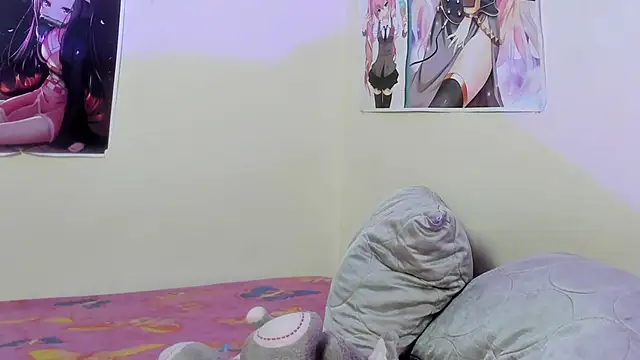 Snapshot of abril_onnel chatting on 10.23.25 abril onnel online show from 10.23.25